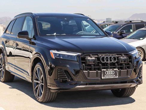 New 2026 Audi Q7 2.0T Premium Plus AWD/4WD image 3