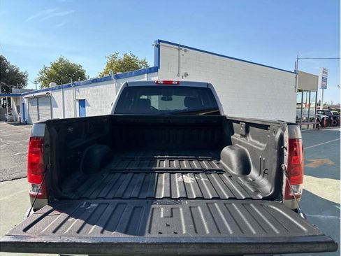 Used 2013 GMC Sierra 2500 SLE w/ SLE Preferred Package image 23