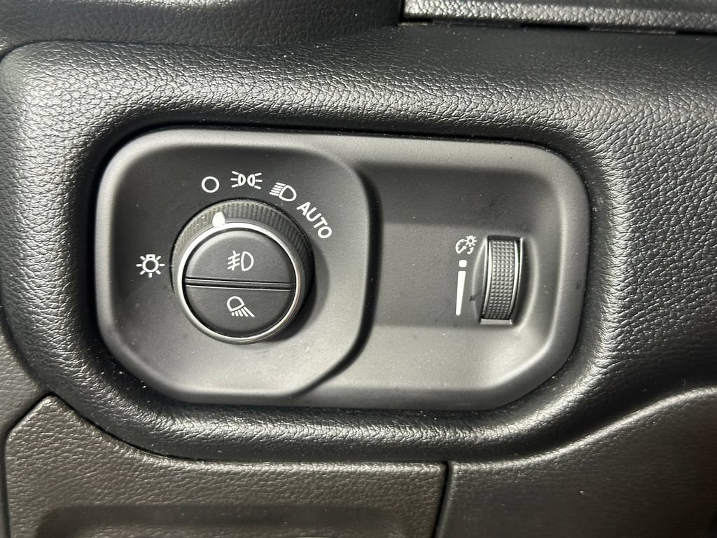 Used 2021 RAM 1500 Big Horn AWD/4WD image 22