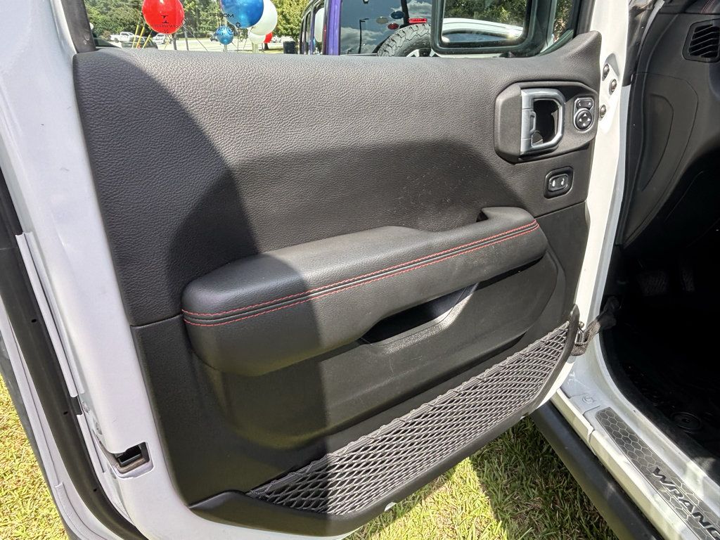 Used 2021 Jeep Wrangler Unlimited Rubicon AWD/4WD image 22