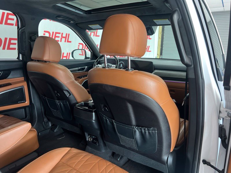 Used 2023 Kia Telluride SX Prestige X-Pro AWD/4WD image 12