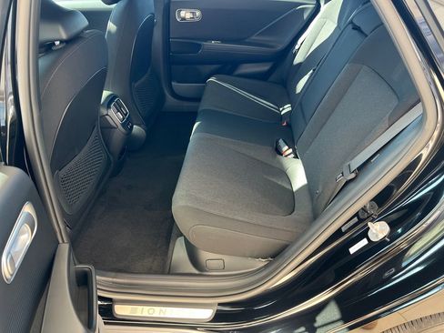 New 2025 Hyundai Ioniq 6 SE image 17