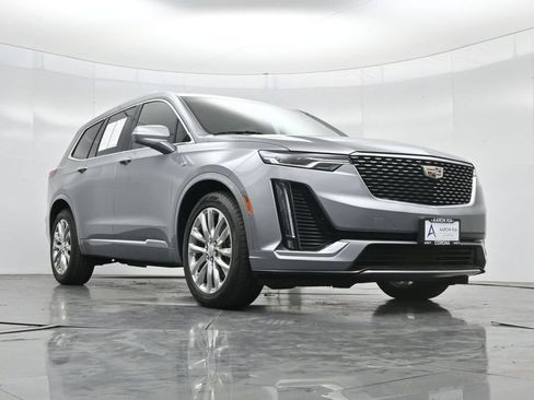 Used 2023 Cadillac XT6 Premium Luxury FWD image 53