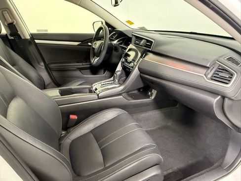 Used 2018 Honda Civic Touring image 46