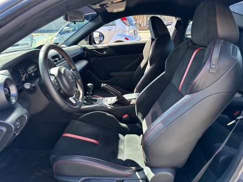 Used 2023 Subaru BRZ Limited image 13