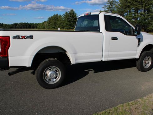 Used 2017 Ford F250 XL w/ Snow Plow Prep Package AWD/4WD image 5