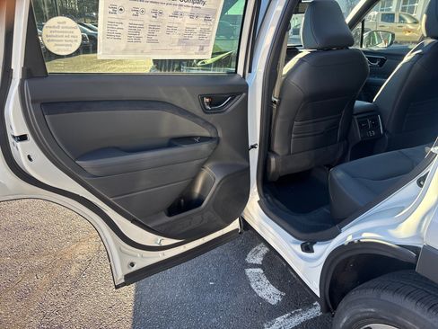 New 2026 Subaru Forester Limited image 32