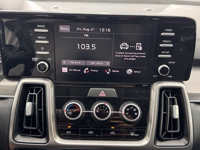Used 2023 Kia Sorento LX FWD image 15