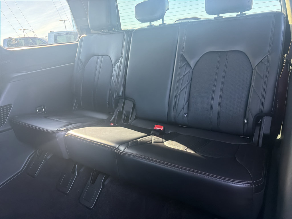 Used 2020 Ford Expedition Platinum AWD/4WD image 14