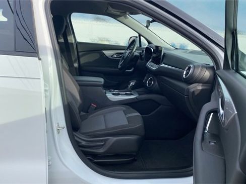 Used 2023 Chevrolet Blazer LT w/ Driver Confidence Package image 13