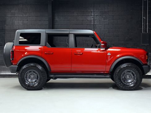 Used 2024 Ford Bronco Outer Banks AWD/4WD image 21
