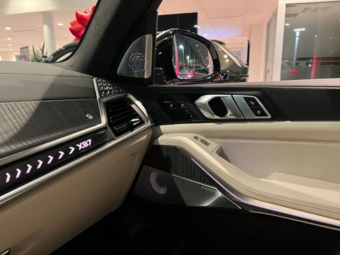 New 2026 BMW ALPINA XB7 AWD/4WD image 30