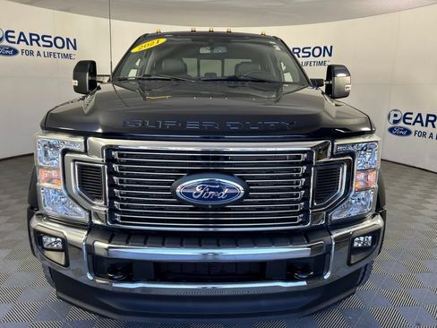 Used 2021 Ford F450 Lariat w/ Lariat Ultimate Package AWD/4WD image 2