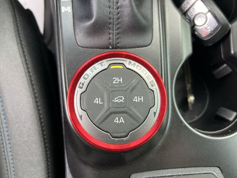 Used 2021 Ford Bronco Black Diamond image 30