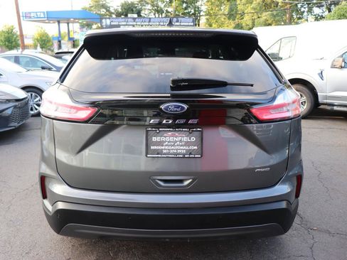 Used 2024 Ford Edge SEL AWD/4WD image 4