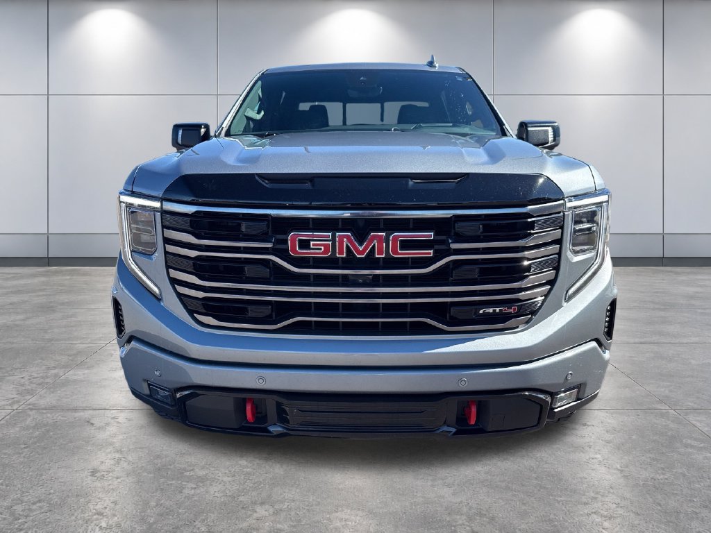 Used 2025 GMC Sierra 1500 AT4 w/ AT4 Premium Package AWD/4WD image 8