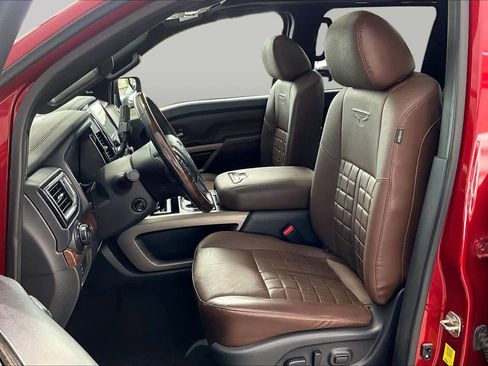 Used 2021 Nissan Titan Platinum Reserve w/ Moonroof Package AWD/4WD image 8