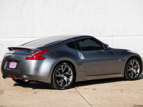 Used 2014 Nissan 370Z Coupe w/ Sport Package image 35