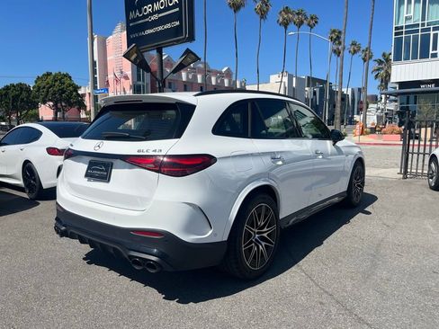Used 2025 Mercedes-Benz GLC 43 AMG 4MATIC image 5