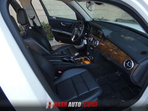 Used 2014 Mercedes-Benz GLK 350 2WD w/ Premium 1 Package image 23