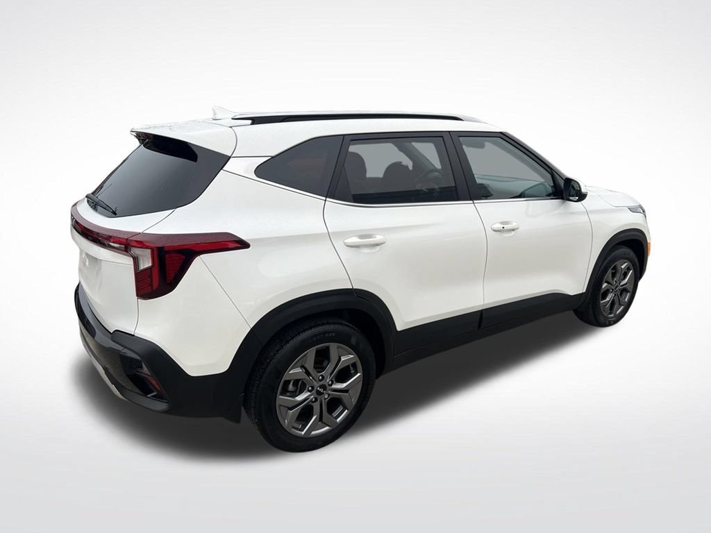 Certified 2024 Kia Seltos S FWD image 48