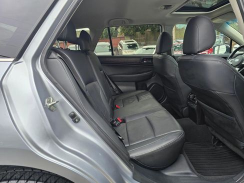 Used 2015 Subaru Outback 2.5i Limited image 13