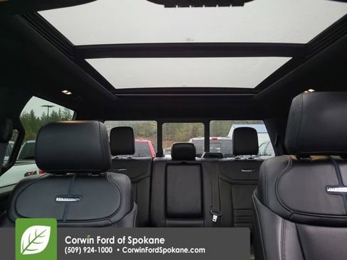 Used 2025 Ford F450 Platinum AWD/4WD image 40