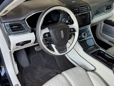 Used 2019 Lincoln Continental Black Label w/ Rear Seat Package image 18