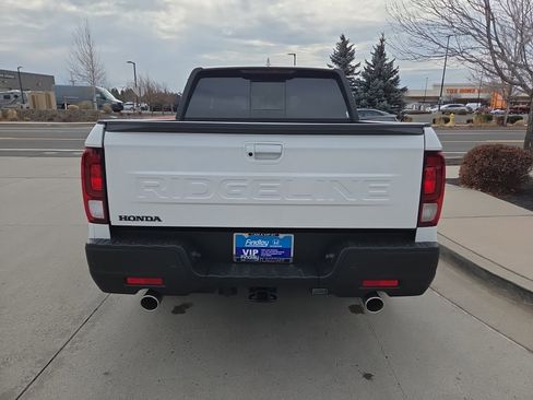 New 2026 Honda Ridgeline Black Edition image 5