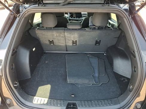 Used 2025 Chevrolet Equinox LT FWD image 22