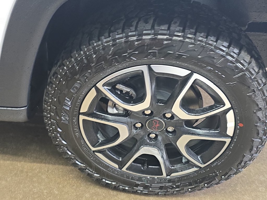 New 2026 Jeep Compass Trailhawk AWD/4WD image 33