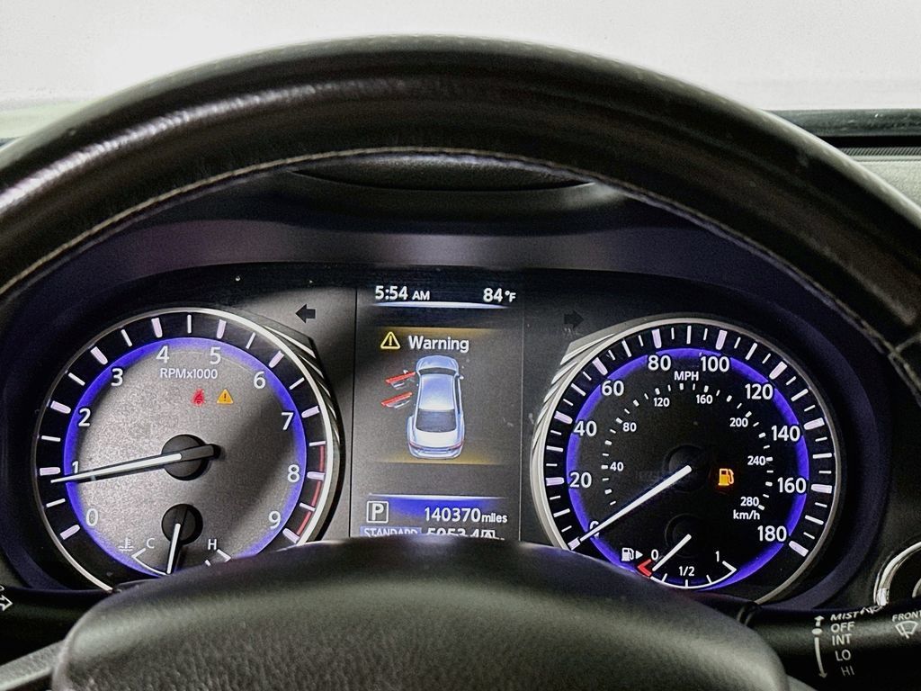Used 2015 INFINITI Q50 w/ Moonroof Package RWD image 12