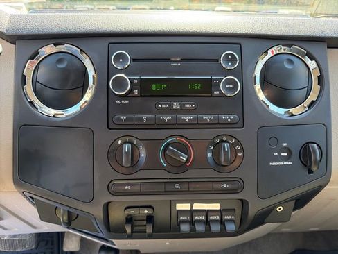 Used 2009 Ford F350 XL AWD/4WD image 17