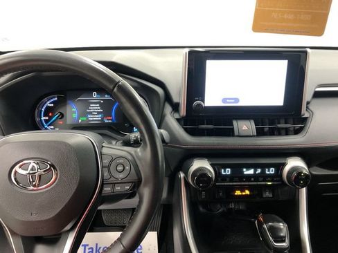 Used 2023 Toyota RAV4 SE w/ Weather & Moonroof Package AWD/4WD image 19