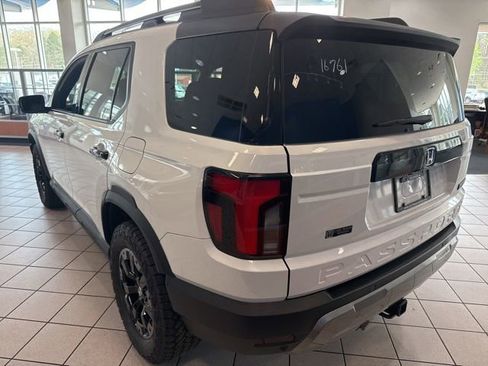 New 2026 Honda Passport TrailSport Elite image 4
