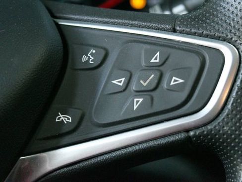 Used 2022 Chevrolet Malibu LT FWD image 20