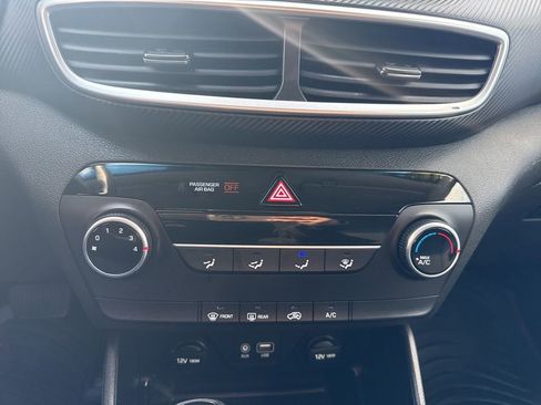 Used 2019 Hyundai Tucson SE image 23