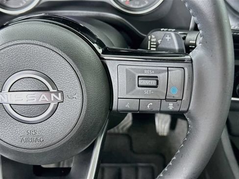 Used 2023 Nissan Rogue SV w/ SV Premium B Package AWD/4WD image 30