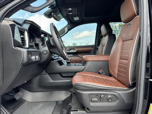 Used 2023 GMC Sierra 1500 Denali Ultimate AWD/4WD image 24