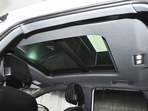 Used 2024 Audi Q4 e-tron Premium Plus w/ Premium Plus image 49