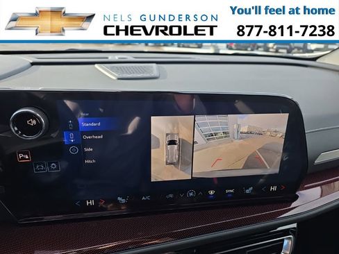New 2026 Chevrolet Traverse Z71 w/ Enhanced Driving Package AWD/4WD image 24