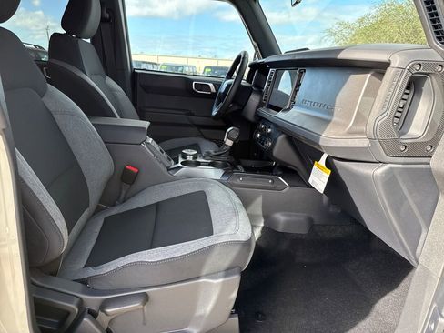 New 2025 Ford Bronco Big Bend image 21