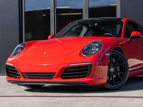 Certified 2017 Porsche 911 Carrera image 7