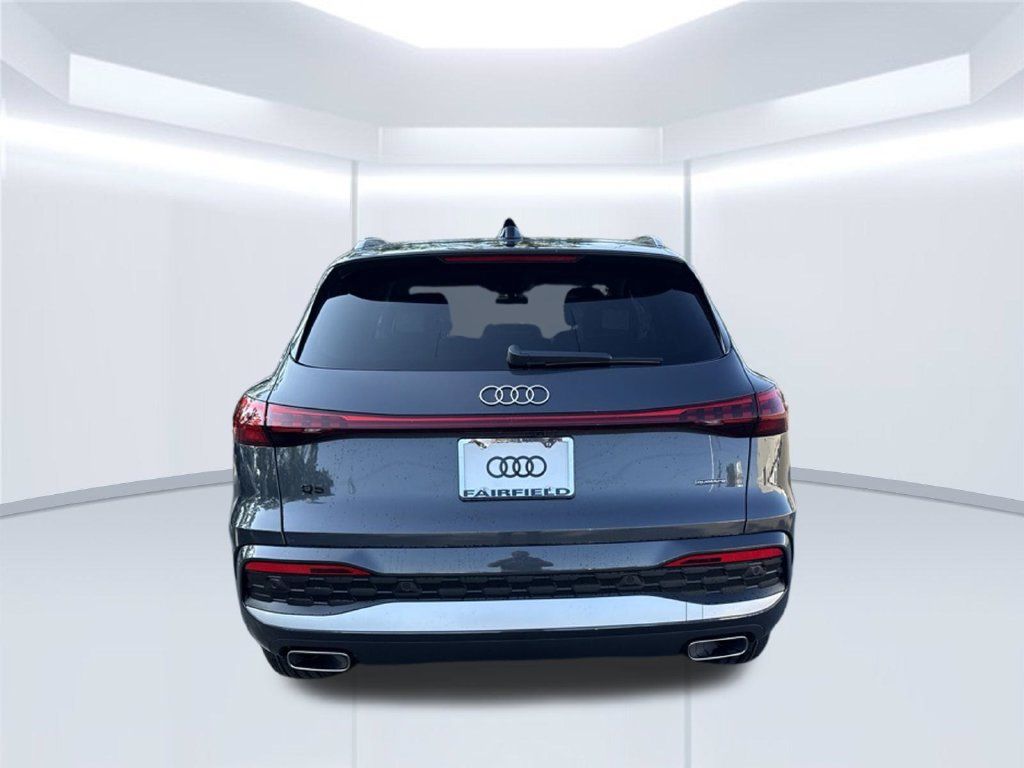 New 2026 Audi Q5 Premium AWD/4WD image 4
