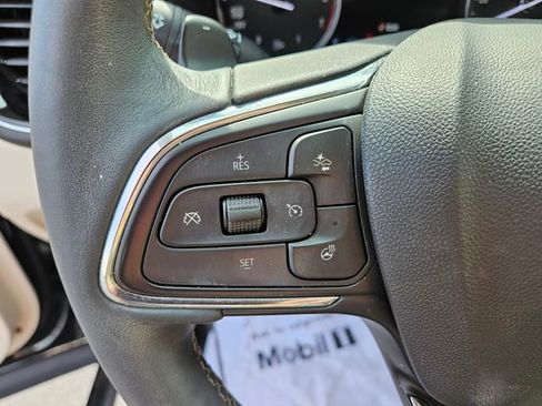 Used 2022 Buick Envision Avenir w/ Technology Package II image 27