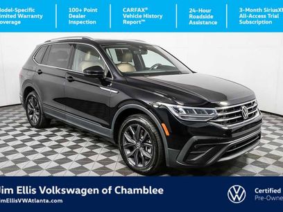 Certified 2023 Volkswagen Tiguan SE w/ Panoramic Sunroof Package