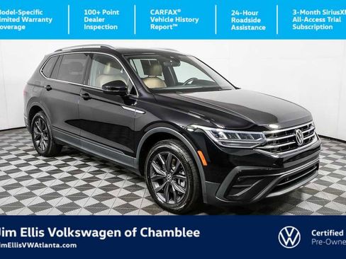 Certified 2023 Volkswagen Tiguan SE w/ Panoramic Sunroof Package image 1