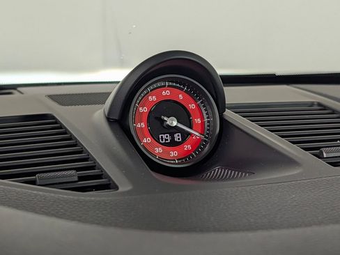 Certified 2024 Porsche 911 Carrera GTS RWD image 28