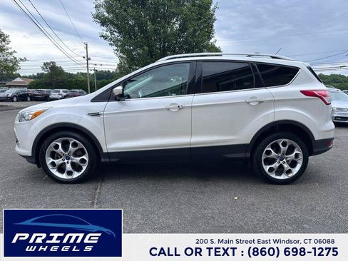 Used 2014 Ford Escape Titanium w/ Equipment Group 401A AWD/4WD image 4