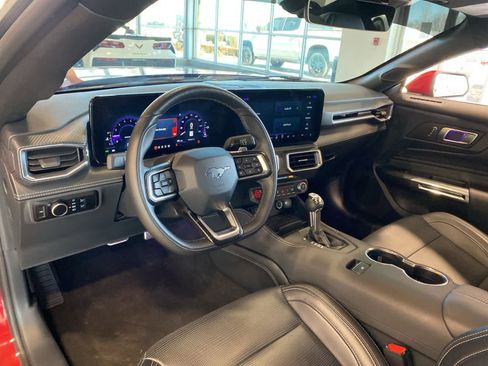 Used 2024 Ford Mustang GT Premium image 12